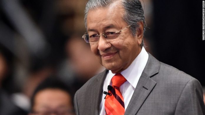 Tun Mahathir Perdana Menteri Menteri Pelajaran