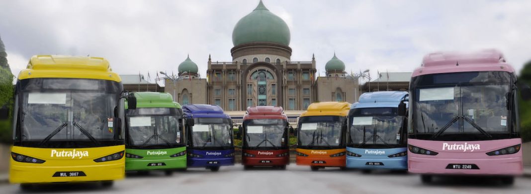 KECOH!Bas Nadiputra Putrajaya Tergendala Hari Ni. Salah Siapa?